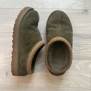 Ugg Slippers